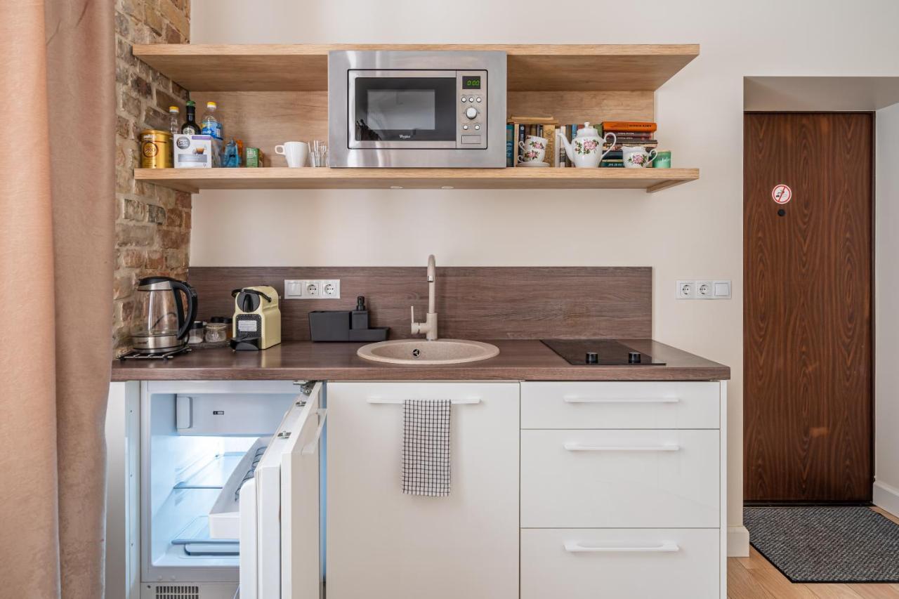 Stylish Studio Close To City Center, Cafes & Parks & Local Dining 里加 外观 照片